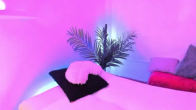 Gloomydoll online show from January 16, 2026, 6:56 pm