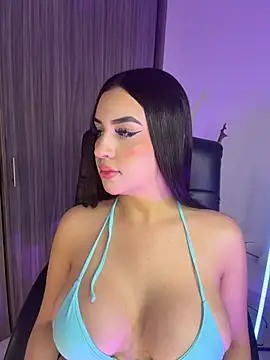 LindseyMoss online show from April 16, 2026, 1:50 am