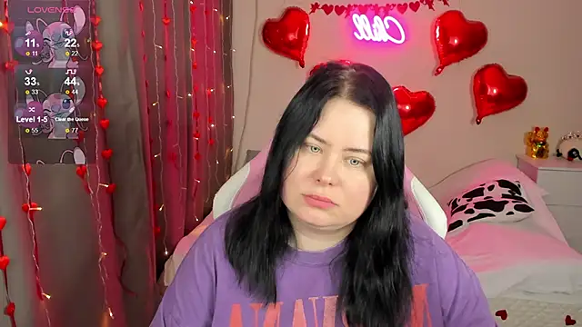 Snapshot of Akemi_BBW chatting on February 15, 2026, 4:02 am Akemi BBW online show from February 15, 2026, 4:02 am