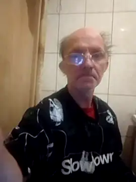 oksana722 online show from October 31, 2025, 6:43 am