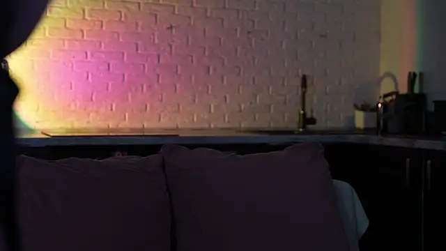 Snapshot of Al1ce_Fox chatting on May 10, 2026, 7:27 pm Al1ce Fox online show from May 10, 2026, 7:27 pm