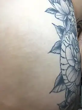 kaoticblue  online show from April 9, 2026, 6:19 am