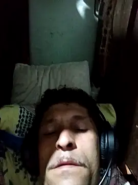 Chavao69 online show from March 13, 2026, 1:54 am