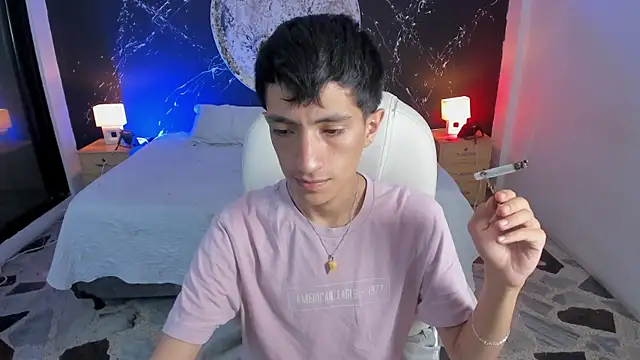 DereckCooperr online show from October 20, 2025, 10:43 pm