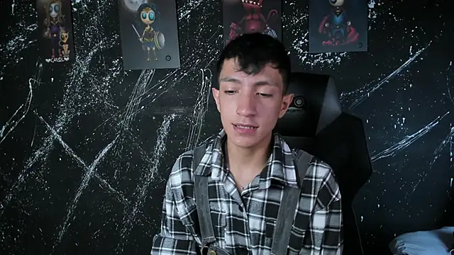 DereckCooperr online show from April 7, 2026, 10:22 pm