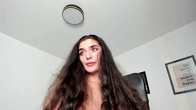 PortraitMarie online show from December 26, 2024, 8:42 pm