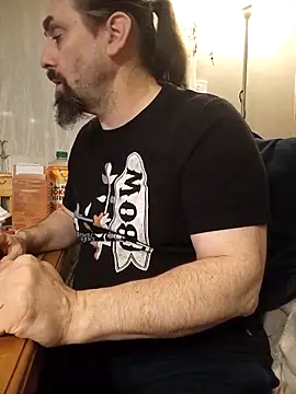 teekoine1 online show from December 17, 2025, 2:38 am