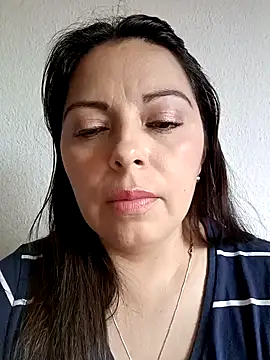 Snapshot of seherlatin chatting on March 9, 2025, 8:31 pm seherlatin online show from March 9, 2025, 8:31 pm