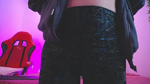 Katy Van online show from November 22, 2025, 8:51 pm