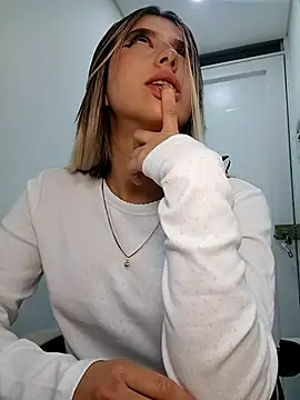 eva-2023 online show from February 7, 2026, 1:24 am