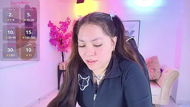 Snapshot of Isa_reel chatting on November 11, 2025, 7:52 pm Isa reel online show from November 11, 2025, 7:52 pm