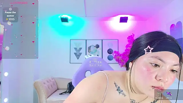 Isa reel online show from February 6, 2026, 7:43 pm