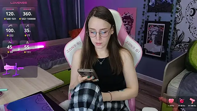 Snapshot of Sweet_frosti chatting on January 19, 2026, 3:43 am Sweet frosti online show from January 19, 2026, 3:43 am