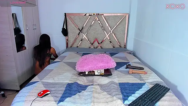 maddyperez20 online show from September 28, 2025, 6:48 pm