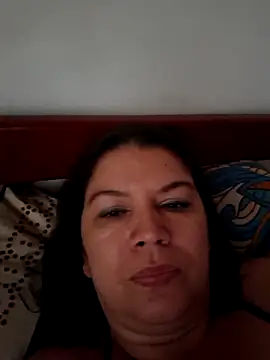 Snapshot of Gimena41 chatting on December 20, 2025, 6:44 pm Gimena41 online show from December 20, 2025, 6:44 pm