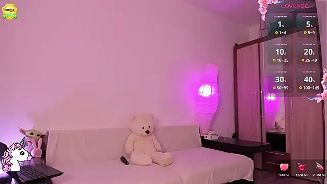 Snapshot of EvaUniporn chatting on March 16, 2026, 4:10 pm EvaUniporn online show from March 16, 2026, 4:10 pm