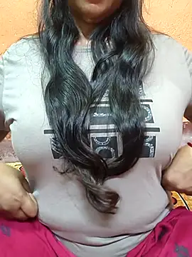 CUTE SOPHIA- online show from July 30, 2026, 3:05 am