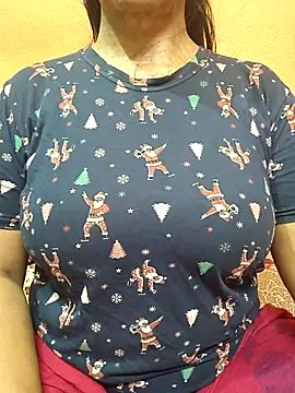 CUTE SOPHIA- online show from July 6, 2026, 4:41 am