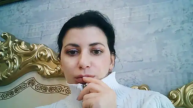 Snapshot of StunnigArt chatting on March 18, 2025, 10:28 am StunnigArt online show from March 18, 2025, 10:28 am