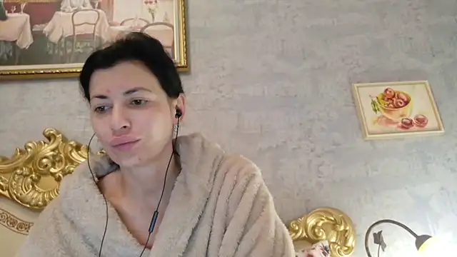 StunnigArt online show from March 17, 2026, 2:14 am