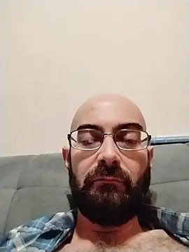 ArsenSavas online show from November 20, 2025, 7:36 pm