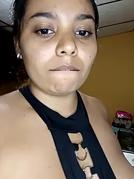 stefanie010 online show from April 5, 2026, 12:06 am