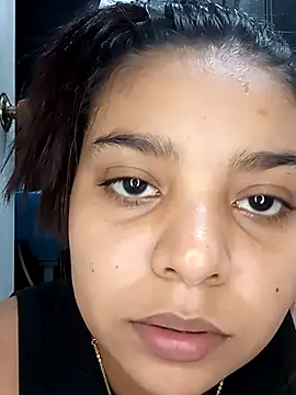 stefanie010 online show from September 9, 2025, 4:16 pm