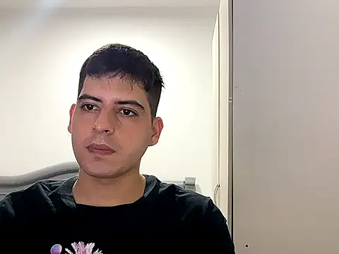 Snapshot of lordbeja chatting on October 24, 2025, 11:15 pm lordbeja online show from October 24, 2025, 11:15 pm