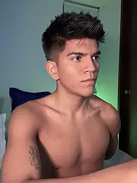 santiago 01 online show from January 30, 2025, 4:27 am