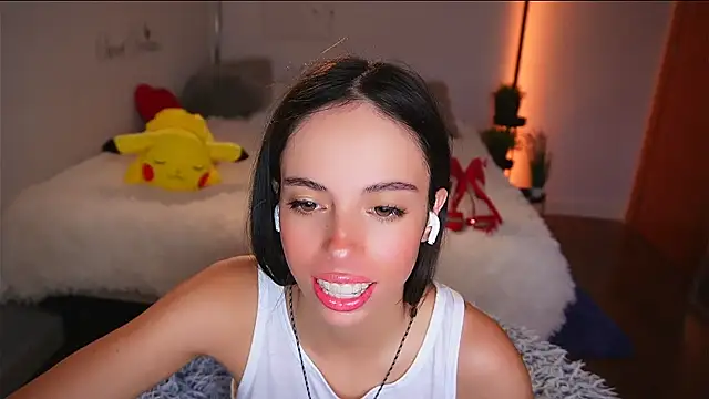 Dayna Nebula online show from January 15, 2026, 8:18 am