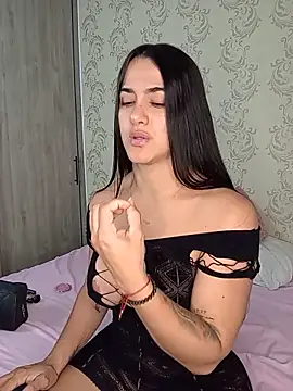 Bella Fior online show from May 27, 2026, 12:53 am