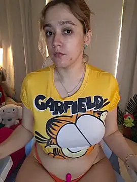 NaomiShimizu online show from April 13, 2026, 8:35 pm