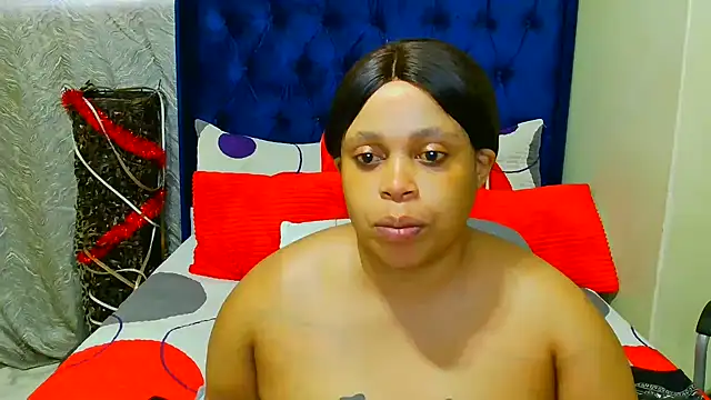 Snapshot of THESHORTQUEEN chatting on January 12, 2026, 4:36 pm THESHORTQUEEN online show from January 12, 2026, 4:36 pm