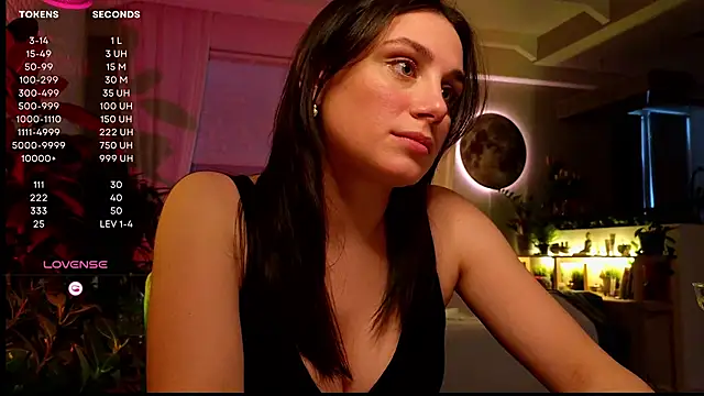 moon deity  online show from March 15, 2025, 3:06 pm