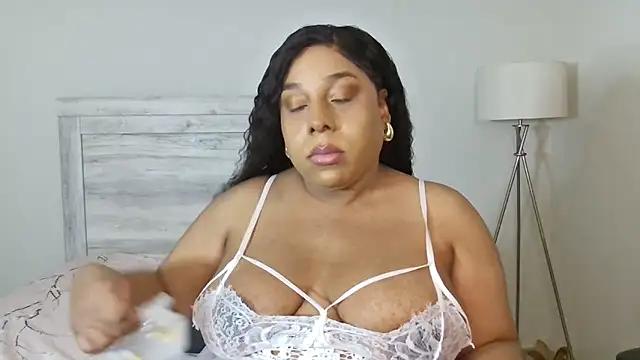 Carmen Cream online show from February 1, 2026, 2:15 pm