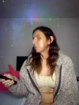 Cameron puppy online show from October 14, 2025, 4:24 am