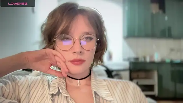 Snapshot of ms_christiana chatting on November 19, 2025, 1:38 am ms christiana online show from November 19, 2025, 1:38 am