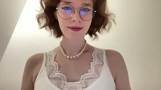 ms christiana online show from June 14, 2026, 7:04 pm