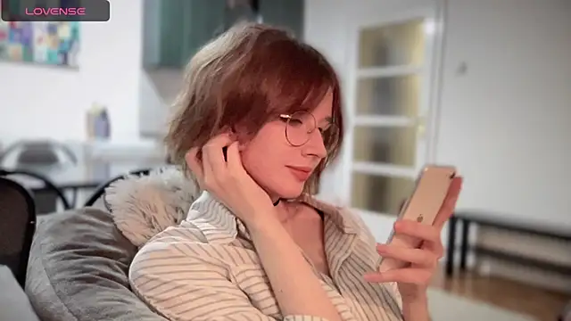 Snapshot of ms_christiana chatting on November 19, 2025, 7:36 pm ms christiana online show from November 19, 2025, 7:36 pm