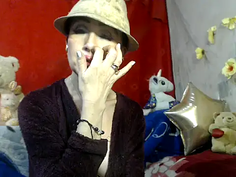 hottieperla online show from January 28, 2025, 7:42 pm