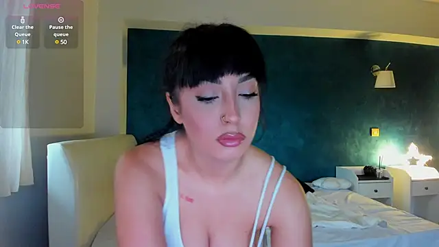 Awesome Jolie online show from December 10, 2024, 8:08 am