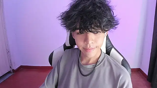 Alan26  online show from February 13, 2025, 3:50 am