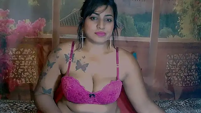 RoyalIndianCreamPuff online show from February 21, 2026, 7:49 pm