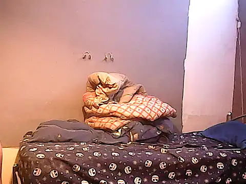 Snapshot of twinkerbell344 chatting on February 17, 2026, 9:17 am twinkerbell344 online show from February 17, 2026, 9:17 am