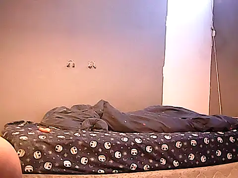 Snapshot of twinkerbell344 chatting on January 7, 2026, 10:15 pm twinkerbell344 online show from January 7, 2026, 10:15 pm