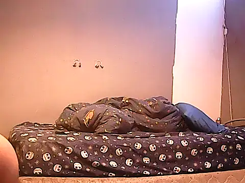 Snapshot of twinkerbell344 chatting on January 15, 2026, 11:57 am twinkerbell344 online show from January 15, 2026, 11:57 am