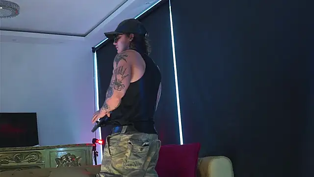 Snapshot of dantecoppolaa_ chatting on October 12, 2025, 7:48 pm dantecoppolaa online show from October 12, 2025, 7:48 pm