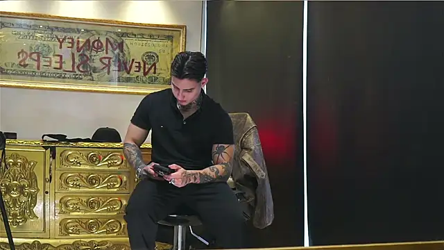 dantecoppolaa  online show from July 19, 2026, 10:06 pm