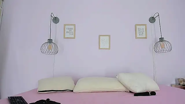 stefany520 online show from October 16, 2025, 7:55 pm