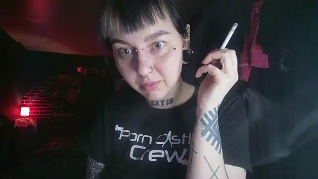 MoorderxDoll online show from March 15, 2025, 10:33 pm